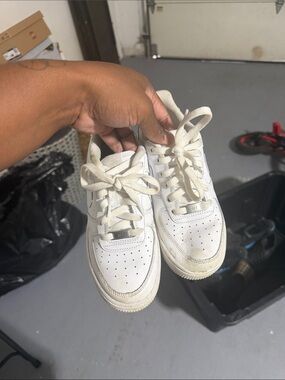 Nike Kids White Lace-Up Sneakers Air Force one